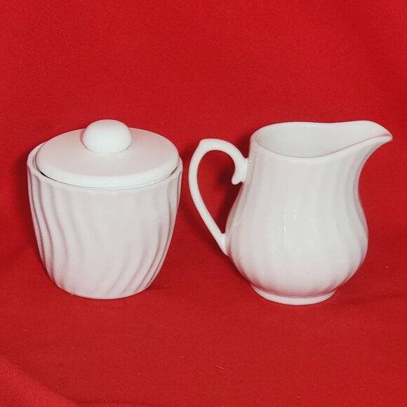 Vintage Royal Norfolk Porcelain Sugar and Creamer Set Embossed Swirls - Picture 2 of 10